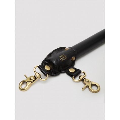 Черная распорка для ног Bound to You Faux Leather Spreader Bar - 50,8 см.